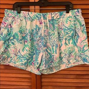 Lilly Shorts